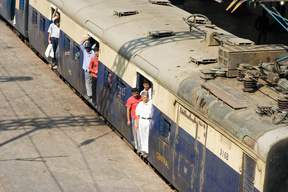 Mumbai rail