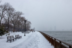 East River snow